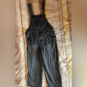 We The Free Charcoal Distressed Cropped Denim Overalls Women’s 29